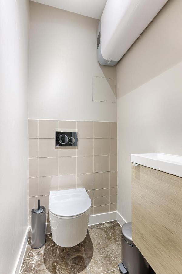 Unique Luxury Parisian flat 2BR/6P -Champs Elysées Esterno foto
